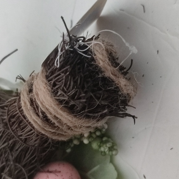 Long Easter Wreath - Picture 12 of 13